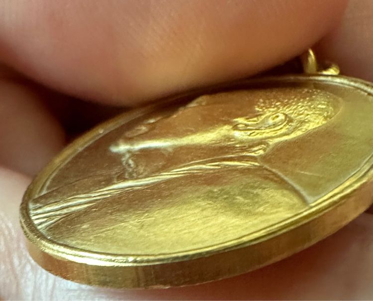 เหรียญหลวงพ่อแพ เนื้อทองคำ 16 กรัม วัดพิกุลทอง จ.สิงห์บุรี ปี 2513 (เหรียญM16) รูปที่ 10