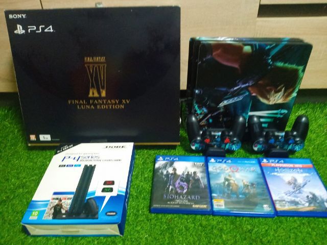 Sony เครื่องเกมส์โซนี่ เพลย์สเตชั่น PS4 (Playstation 4) เชื่อมต่อไร้สายได้ PS4 Slim Final Fantasy XV 1 tb.