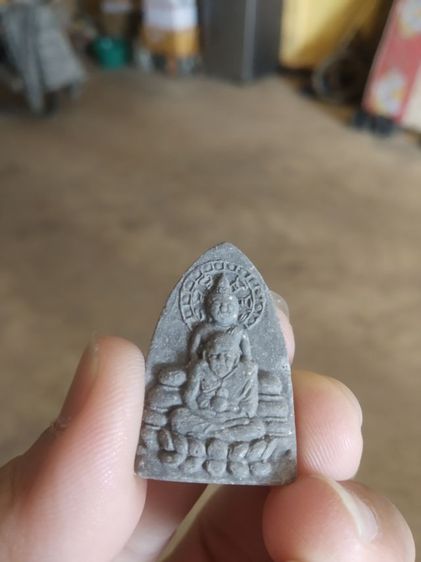 พระเนื้อผงผสมว่าน(พระหลวงปู่ทวดวัดช้างให้(พิมพ์พุทธซ้อนหลังยันต์ตรีนิสิงเห)วัดโพธิสัตว์ธรรม(จังหวัดยะลา)(วัด(ก.ม26ใน))พระเครื่องรางของมงคล รูปที่ 4