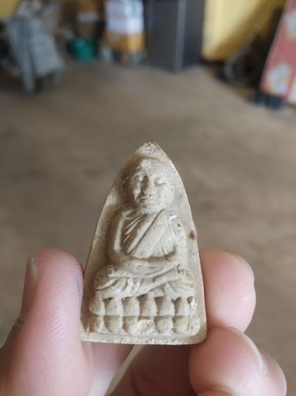 พระเนื้อว่านผสมผง(พระพิมพ์พระรูปเหมือน(พระหลวงปู่ทวดหลังเรียบด้านหลังมีรอยจาร)(ไม่ทราบพระเกจิที่สร้าง)(030302))พระบ้านพระเครื่องรางของมงคล รูปที่ 5