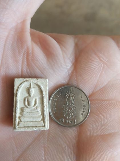 พระเนื้อผงผสมว่านพิมพ์เล็ก(พระสมเด็จพิมพ์คะแนนวัดสาริกาแก้ว(จังหวัดสุรินทร์))พระบ้านพระเครื่องรางของมงคล รูปที่ 3