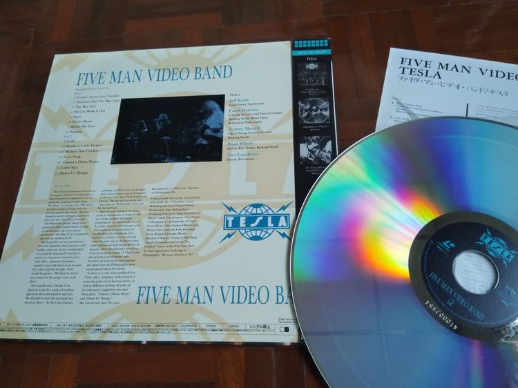 TESLA 5 Man Electrical Band Live Concert, Laserdisc สภาพใหม่ ผลิตญี่ปุ่น รูปที่ 2