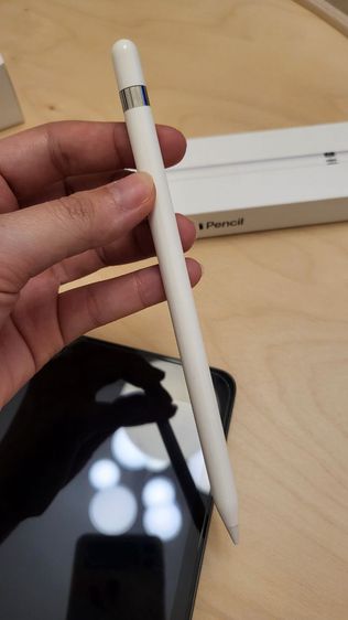 เจ้าของขายเอง Ipad7 เครื่องสวยกริ๊บ ไร้รอย แถมฟรีปากกา Apple Pencil ของแท้ เอาไปหมดเลยค่ะ รูปที่ 2