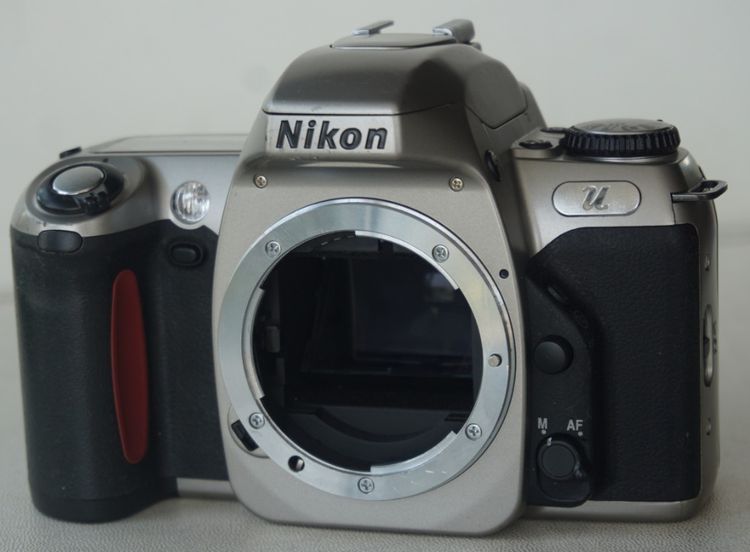 Nikon u ( Nikon F65D ) ปี 2001  รูปที่ 14