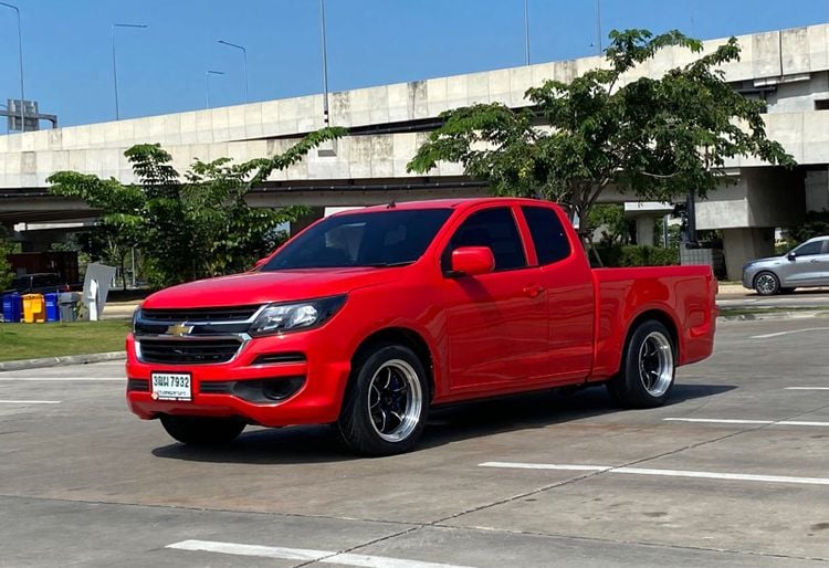 Chevrolet Colorado 2017 2.5 LT Pickup ดีเซล ไม่ติดแก๊ส เกียร์ธรรมดา แดง
