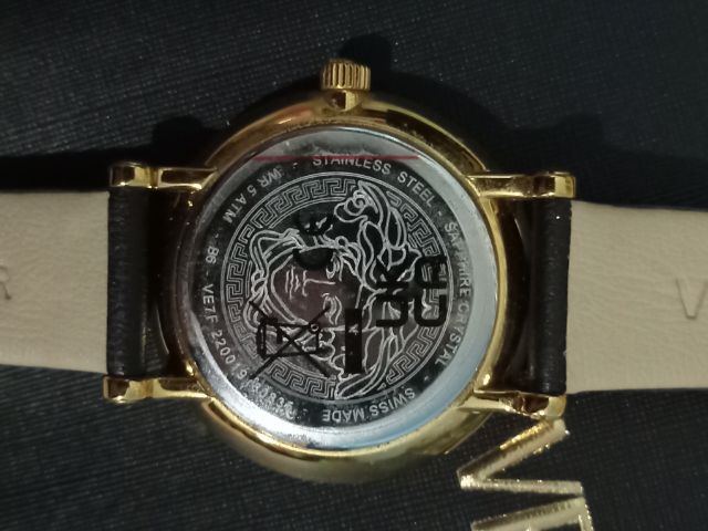 นาฬิกา Versace รูปที่ 9