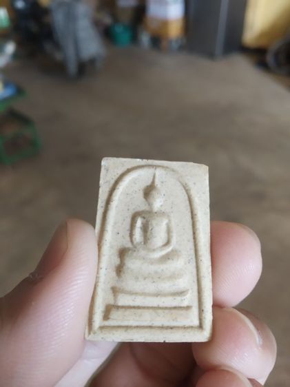 พระเนื้อผงผสมว่าน(พระสมเด็จหลังรูปเหมือนพระครูโอภาสสุวรรณวัฒม์(วัดกระโจมทอง)(จังหวัดกรุงเทพฯ))พระบ้านพระเครื่องรางของมงคล รูปที่ 11