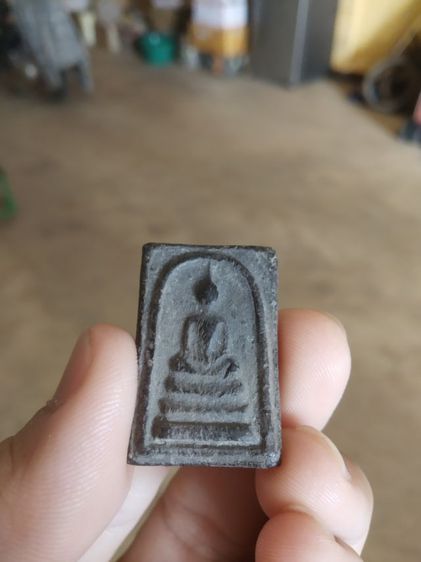 พระเนื้อผงผสมผงใบลาน(พระสมเด็จเนื้อดำหลังเรียบ(เนื้อออกสีดำไม่ทราบเกจิที่สร้าง)(040321))พระบ้านพระเครื่องรางของมงคล รูปที่ 5