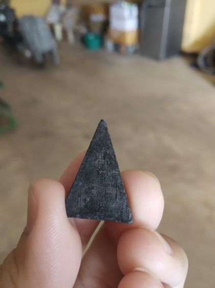 พระเนื้อผงผสมผงใบลานพิมพ์เล็ก(พระพิมพ์พระนางพญาหลังเรียบไม่ทราบเกจิที่สร้าง(040323))พระบ้านพระเครื่องรางของมงคล รูปที่ 7