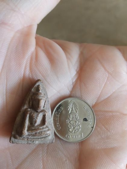 พระเนื้อดินพิมพ์เล็ก(พระพิมพ์พระนางพญาหลังเรียบไม่ทราบเกจิที่สร้าง(040324))พระบ้านพระเครื่องรางของมงคล รูปที่ 5