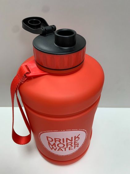 ขวดน้ำเพื่อสุขภาพ 2 ลิตร สีแดง 2200 ml (2.2 Litre) รูปที่ 2