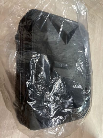 BlackCase กระเป๋าเดินทางของใหม่ ป้ายห้อย โคตรสวย ของจริงเป้นสีดำแบบเงาๆ มีสายคล้องกระเป๋าได้ด้วย รูปที่ 2