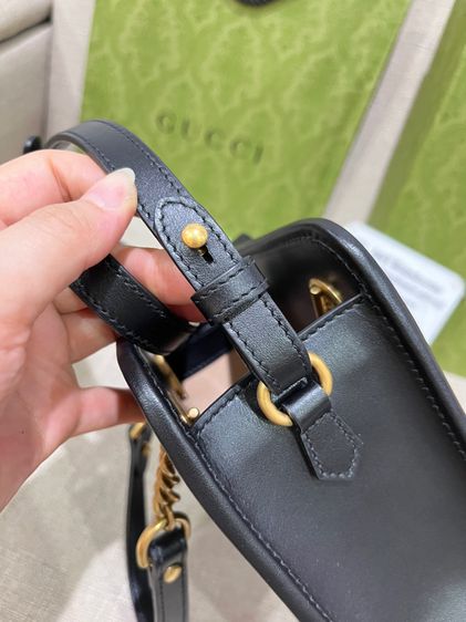 Gucci GG Marmont Matelasse Mini Bag Black in Chevron Leather Y.22 Fullset รูปที่ 5