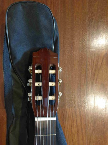 Yamaha CS40 Classical Guitar รูปที่ 4