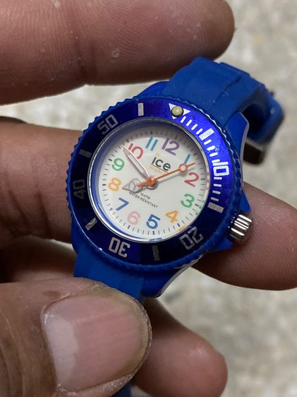 นาฬิกายี่ห้อ ICE  WATCH  ของแท้มือสอง เรือนไซส์เล็กจิ๋ว  สายเดิม สภาพใหม่ 350฿ รูปที่ 2