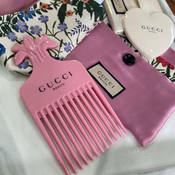 อื่นๆ ไม่ระบุ ชมพู Gucci Beauty Comb Floral Pouch Case