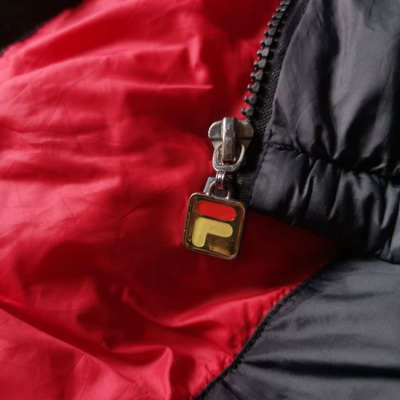 Fila Hooded Puffer Jacket รอบอก 41” รูปที่ 10