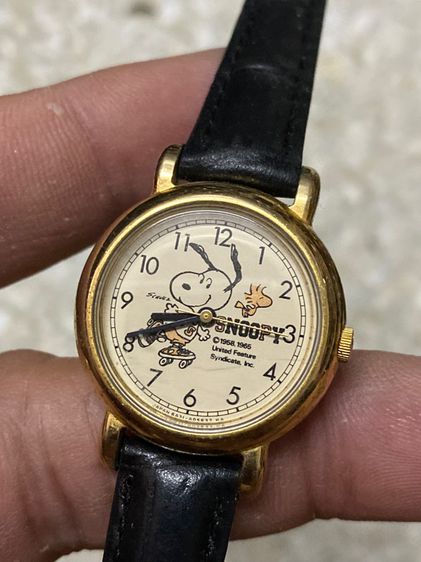 นาฬิกายี่ห้อ SNOOPY  by VEGA  วินเทจ ปีเก่า  1958   ควอทซ์เลดี้ แท้มือสอง สายเปลี่ยนใหม่  1800฿ รูปที่ 3