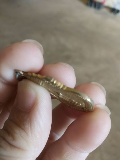พระเหรียญเนื้อกะไหล่ทอง(พระหลวงพ่อมงคลที่มาลีวัดนางชี(จังหวัดกรุงเทพมหานครปี2538))พระบ้านพระเครื่องรางของมงคล รูปที่ 18
