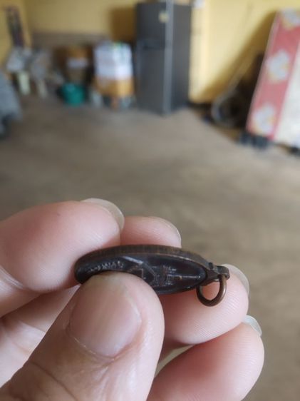 พระเหรียญเนื้อทองแดงรูปทรงไข่(พระหลวงพ่อดำ(พระพุทธรูปปางมารวิชัย)วัดสระเกศ(ภูเขาทอง)(จังหวัดกรุงเทพมหานครปี2557))พระบ้านพระเครื่องรางของมงคล รูปที่ 18