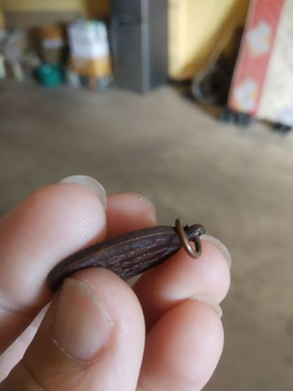 พระเหรียญเนื้อทองแดง(พระหลวงพ่อโตสัมฤทธิ์วัดหนองเผาถ่าน(ฉลองพระอุปัชฌาย์พระครูพิพิธภโสภาส)(จังหวัดเพชรบุรีปี2534))พระเครื่องรางของมงคล รูปที่ 10