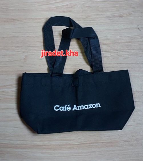 กระเป๋าผ้า Cafe Amazon สำหรับใส่เครื่องดื่ม ขนาดเพียง 24×12.5×8 cm. เป็นสินค้าพรีเมี่ยมจาก Cafe Amazon ไม่มีวางจำหน่าย (Limited). รูปที่ 5