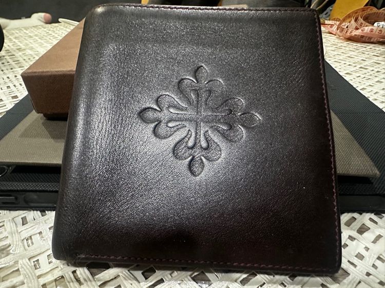 กระเป๋าสตางค์ Patek Philippe มือหนึ่ง พร้อมถุงกระดาษ รูปที่ 2