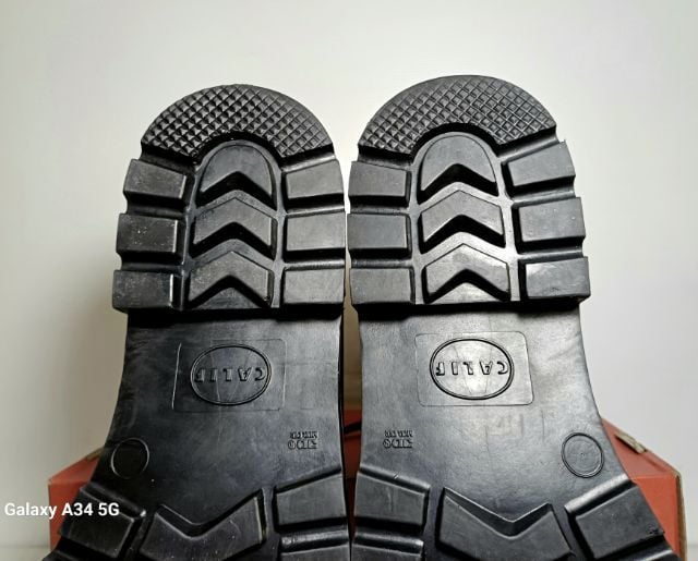 CALIF Boots, Men's 45EU(29.0cm) Genuine and Original ของแท้ มือ 2 สภาพใกล้เคียงของใหม่, รองเท้าบูท CALIF หนังแท้สวย พื้นเต็ม ไม่มีตำหนิใดๆ รูปที่ 12