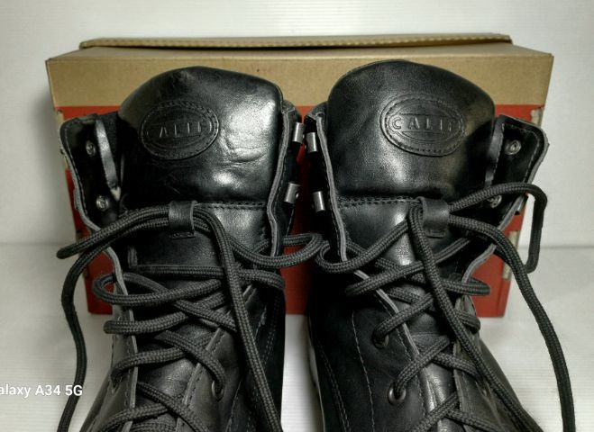 CALIF Boots, Men's 45EU(29.0cm) Genuine and Original ของแท้ มือ 2 สภาพใกล้เคียงของใหม่, รองเท้าบูท CALIF หนังแท้สวย พื้นเต็ม ไม่มีตำหนิใดๆ รูปที่ 7
