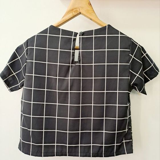 ส่งต่อเสื้อ ทรงครอป รูปที่ 3
