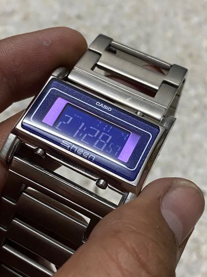 นาฬิกายี่ห้อ CASIO  sheen  ของแท้มือสอง สแตนเลสวงใหญ่ วงรอบข้อมือ  14.5 เซนติเมตร  700฿ รูปที่ 3