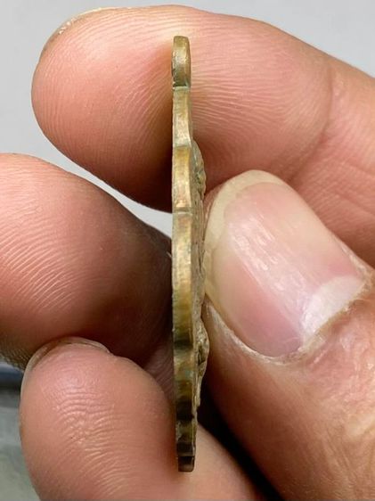 เหรียญนั่งเสือพระอาจารย์นำ รูปที่ 4