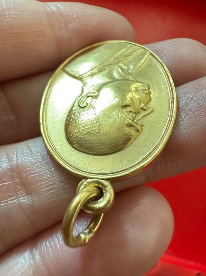 เหรียญหลวงพ่อแพ เนื้อทองคำ 16 กรัม วัดพิกุลทอง จ.สิงห์บุรี ปี 2513 (เหรียญM16) รูปที่ 15