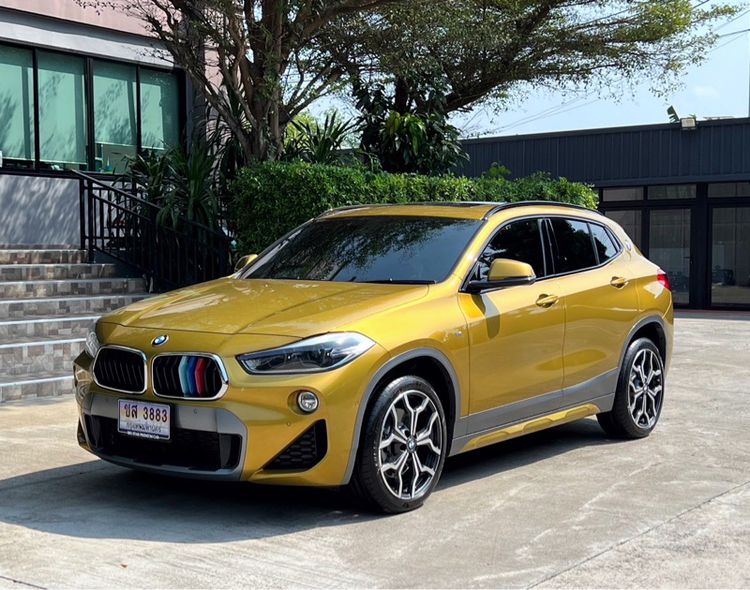 BMW X2 2020 2.0 sDrive20i M Sport X Utility-car เบนซิน ไม่ติดแก๊ส เกียร์อัตโนมัติ เหลือง รูปที่ 4