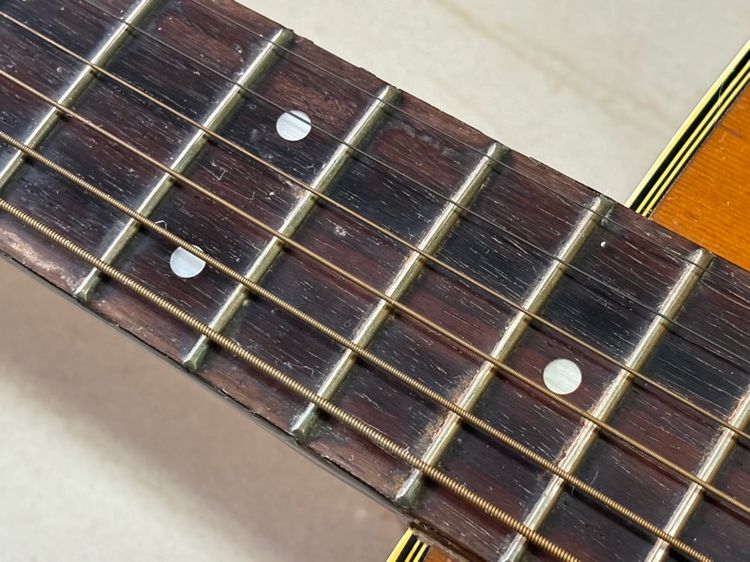 Guitar YAMAHA  กีต้าร์ YAMAHA รุ่น FG-335 Made In Taiwan มือสอง จากญี่ปุ่น โดยรวมสภาพสวยครับ รูปที่ 8