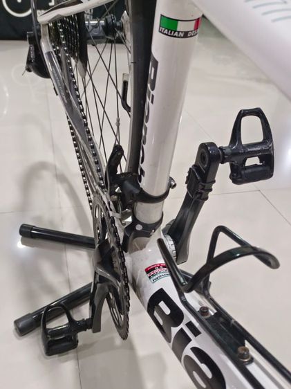 Bianchi Intenso Full Carbon 32,900 บาท Size 44 Shifter Shimano 105 11sp รูปที่ 2