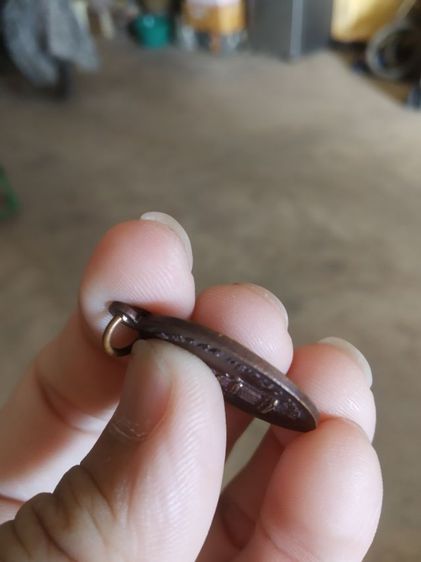 พระเหรียญเนื้อทองแดงรูปทรงไข่(พระครูสิริรัตนาภิรักษ์(ปุนุโณ)วัดสีแก้ว(รุ่นแรก)(จังหวัดร้อยเอ็ดปี2545))พระบ้านพระเครื่องรางของมงคล รูปที่ 15