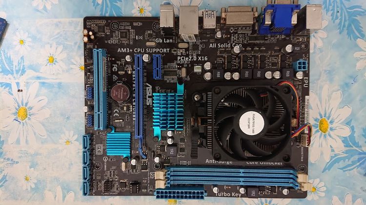 บอรด์กับซีพียู รูปที่ 8