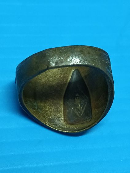 แหวนโบราณ พระพุทธชินราช รูปที่ 1