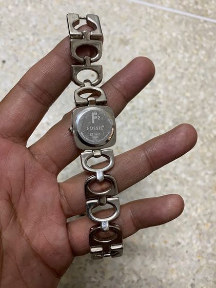นาฬิกายี่ห้อ FOSSIL  ของแท้มือสอง สแตนเลส สายยาว 14.5 เซนติเมตร   750฿ รูปที่ 9