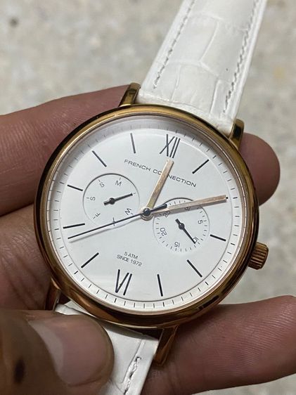 นาฬิกายี่ห้อ FRENCH  CONNECTION  ควอทซ์ ของแท้มือสอง เรือนใหญ่ สายเปลี่ยนใหม่  900฿ รูปที่ 2