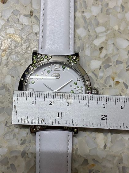 นาฬิกายี่ห้อ MARC  ECKO  ควอทซ์ ของแท้มือสอง คริสตัลครบ สายหนังเปลี่ยนใหม่ เรือนใหญ่  900฿ รูปที่ 9