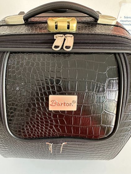 กระเป๋าเดินทางล้อลาก Barton มาพร้อมกับกระเป๋าลูกใบเล็กอีก 1 ใบ รูปที่ 12