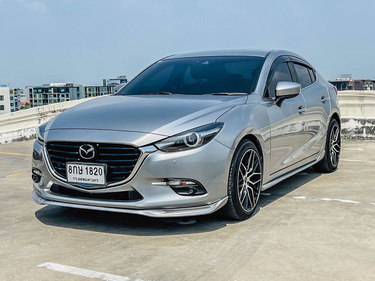 Mazda Mazda3 2018 2.0 SP Sedan เบนซิน ไม่ติดแก๊ส เกียร์อัตโนมัติ เทา
