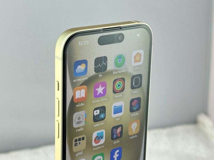 iPhone 15 128 GB 6.1" สีเหลือง (IP2293) รอบชาร์จ 9 ครั้ง แบต 100 ประกันยาว รูปที่ 1