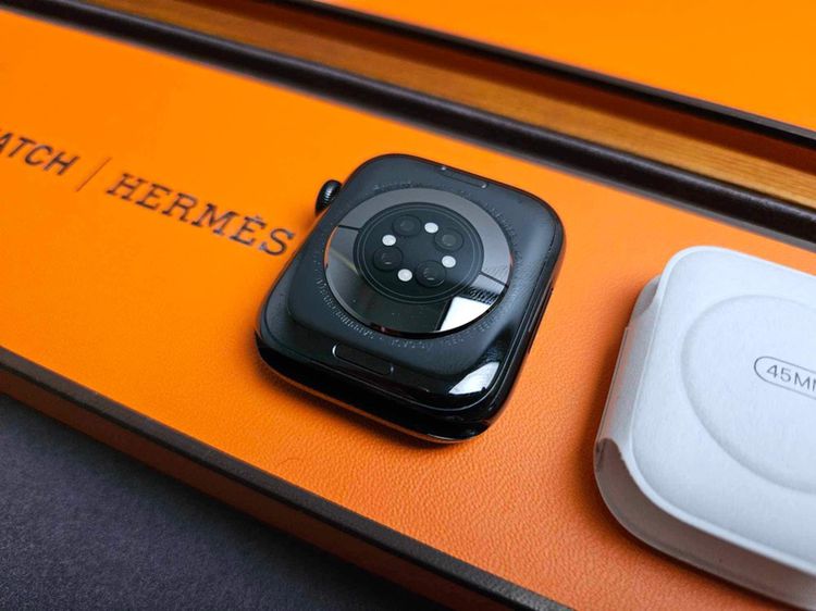Apple Watch Hermes Series 8  รูปที่ 4
