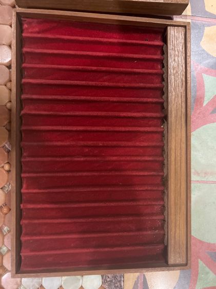 กล่องไม้วางขายปากกาเก่า รูปที่ 2