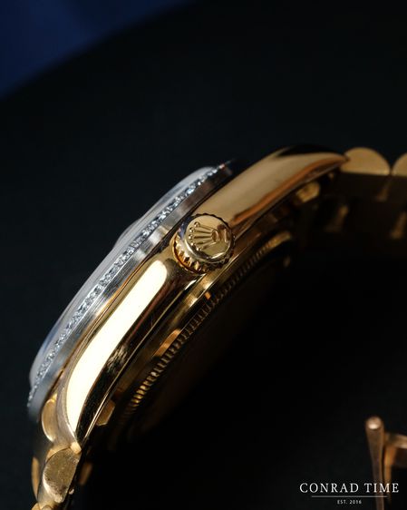 Rolex Day-Date 18048 Champagne Diamond Dial 1979 36mm. รูปที่ 4