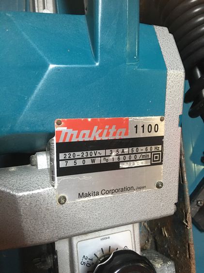 กบไฟฟ้าขนาด 3 นิ้ว makita รุ่น 1100 ขนาด 3 นิ้วมีบางใบพร้อมอุปกรณ์พร้อมกล่องพร้อมใช้งานสภาพดีแท้ รูปที่ 3
