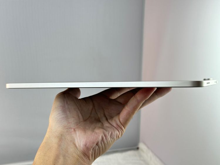 iPad Air 5 10.9" ชิพ M1 แบตเยอะมาก Wi-Fi 64 GB สีขาว (IP2290) รูปที่ 12